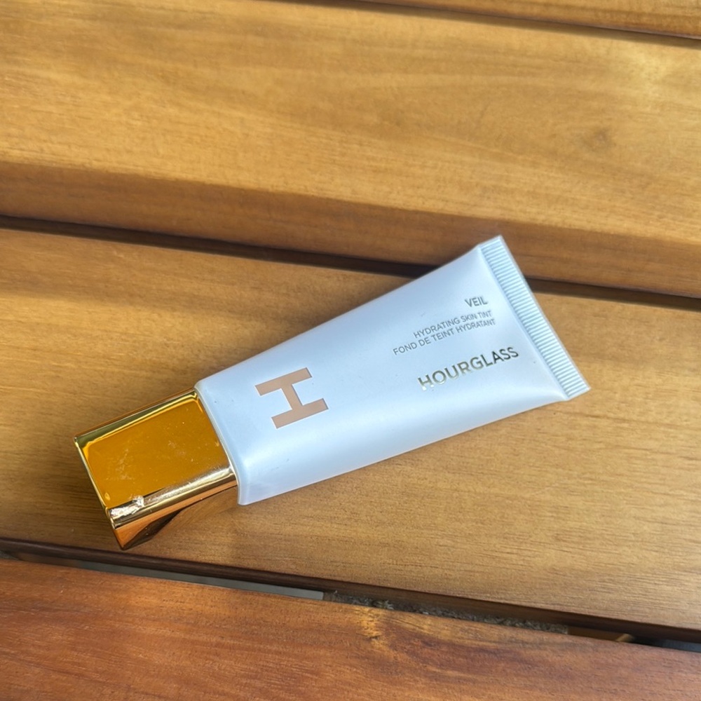 Hourglass Veil Hydrating Tint 9